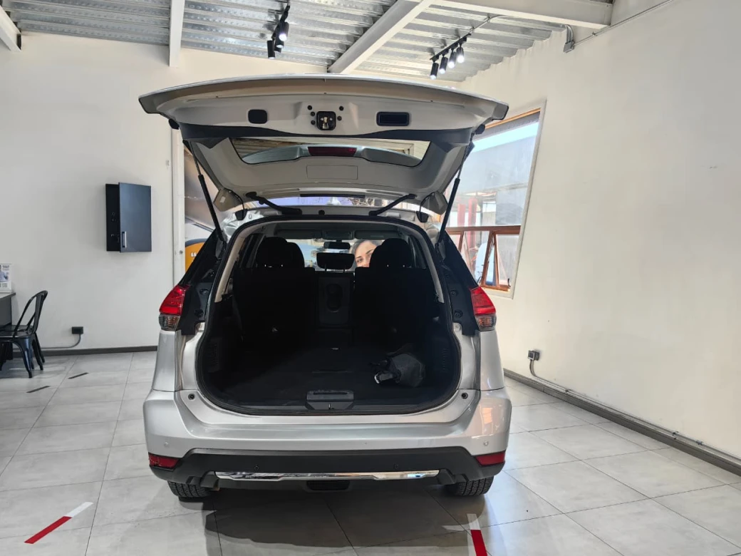 imagen 0 de vehiculo con id 2221